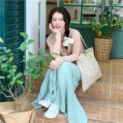 美女与液体人